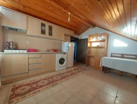 1 1 Möblierte Penthouse-Wohnung Zu Vermieten In Ortaca Okçular Marmarlı