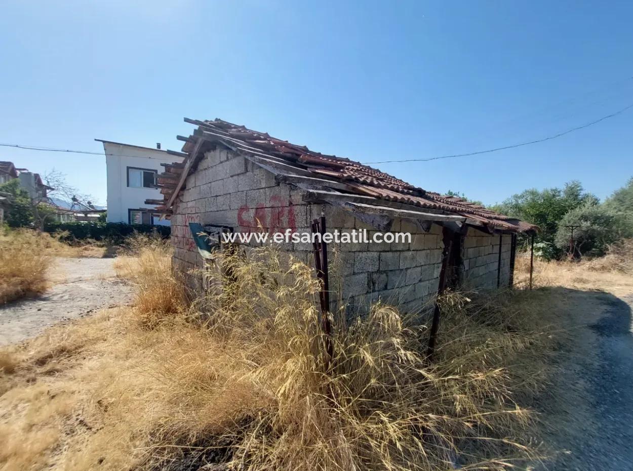 Muğla Ortaca Ekşiliyurt Detached 950 M2 Land Village House And Barn For Sale