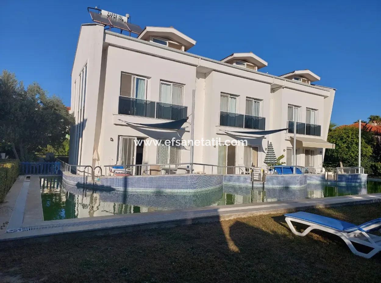 140 M2 With Swimming Pool In The Center Of Dalyan, Mugla 3 In 1 Opportunity Triplex For Sale