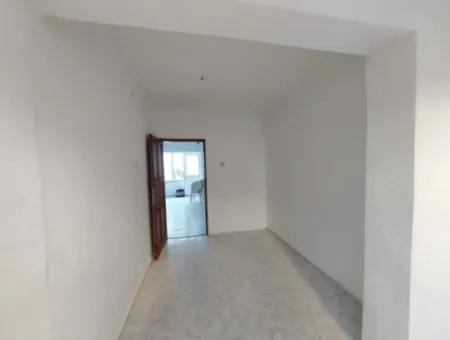 Unfurnished 2 1, 80M2 Apartment For Rent In The Center Of Ortaca Dalyan