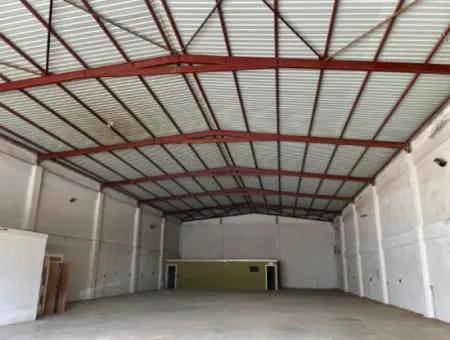 Rental Shop Industry Location 750M2