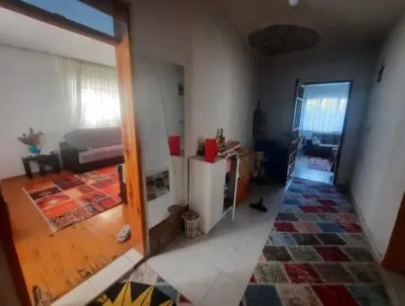 Detached Village House For Sale In Dalamanda 1 500 M2 Land