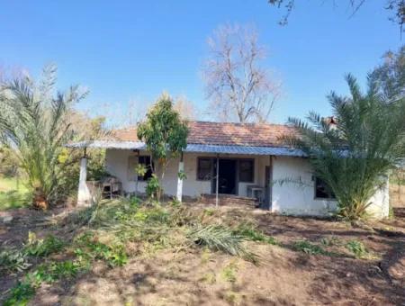 Village House For Sale On A 1.800 M2 Detached Plot In Ortaca Okçular