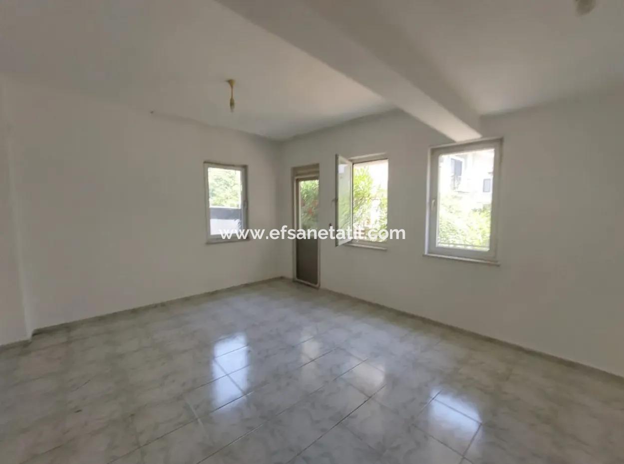 Muğla Dalyanda Kiralık 2+1 Giriş Kat  Boş Daire