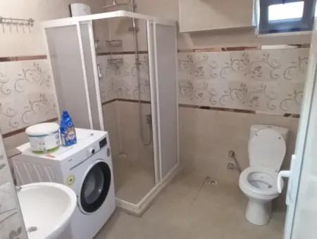 Köyceğiz Köyceğiz Köyünde 4+2 Yüzme Havuzlu Eşyalı Müstakil 2 Daire Kiralık