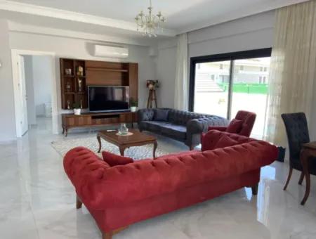 Dalyanda Müstakil 4+1 Yüzme Havuzlu Lüks Villa 1 Mayısa Kadar Kiralık