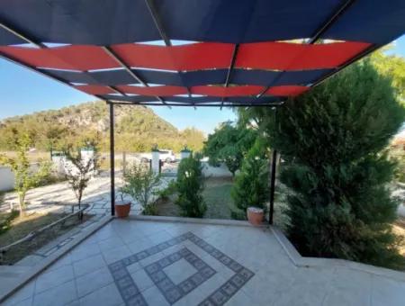 Muğla Dalyanda Satılık 566 M2 Arsada, 3+1 Müstakil Villa